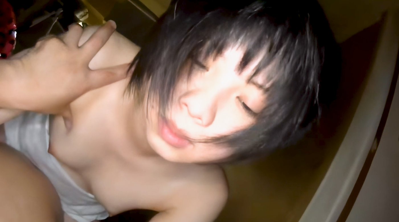 SL-023 素人ロリータ生中出し 023 みく - 画像 (5)