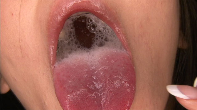 JS-01 ★即尺ゴックン!!誰のザーメンでも飲むピンサロ嬢 - 画像 (4)